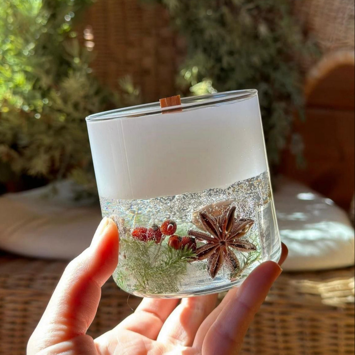 Bloom Candle-Making Workshop & Savor 🕯️🍵💐